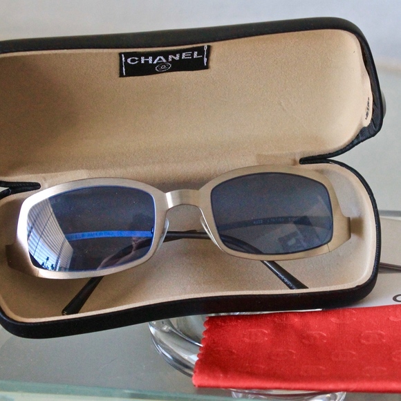 NEW "CHANEL" UNISEX SUNGLASSES ITALY - Picture 1 of 8